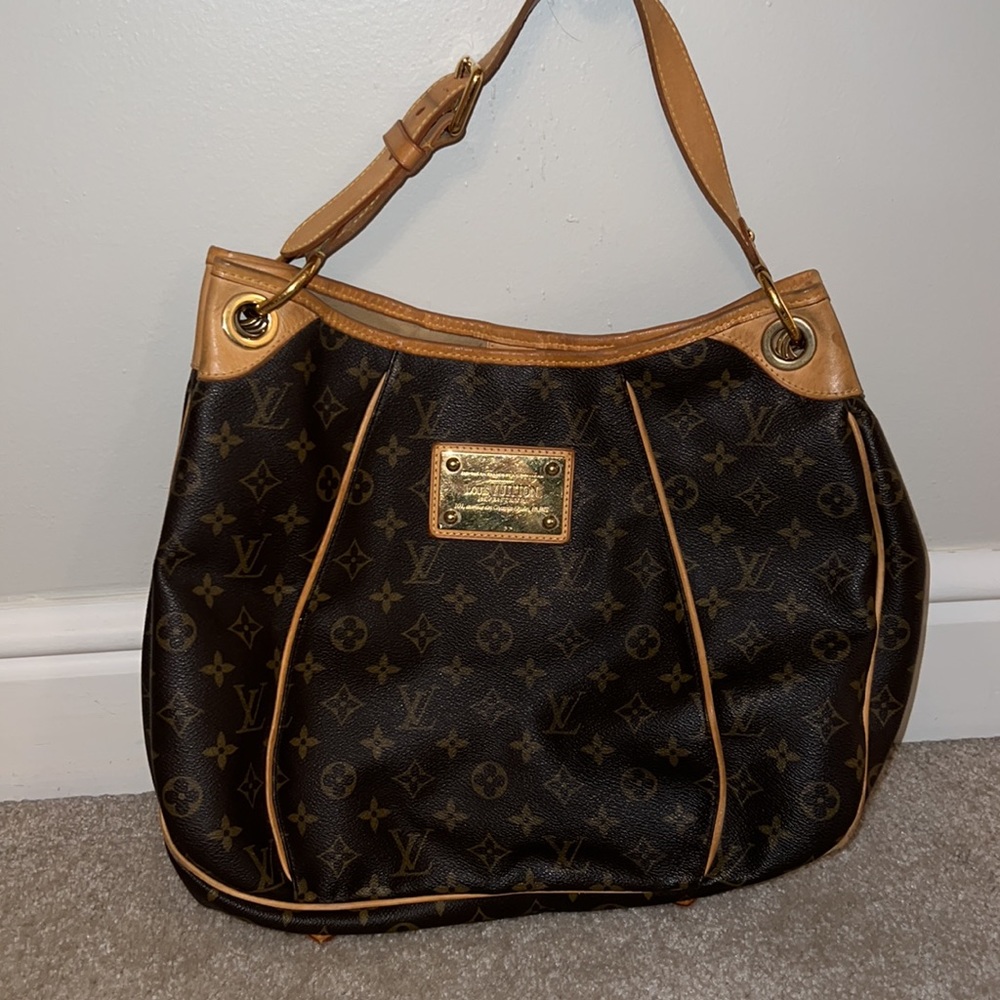 Louis Vuitton Purse